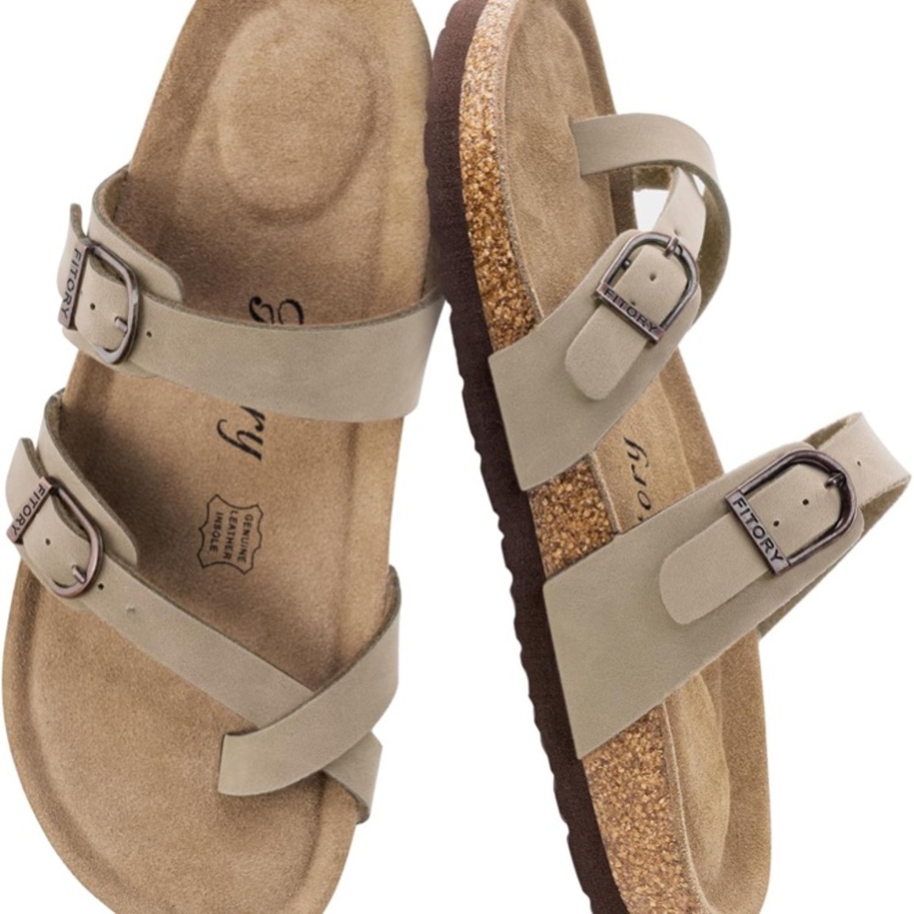 Orado women’s tan sandals size 9